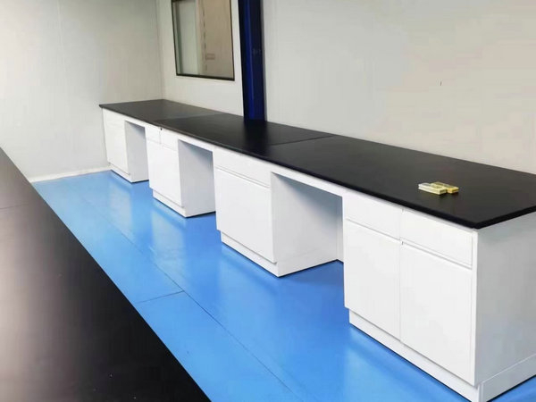 河南鋼木實驗臺的承重能力一般是多少？